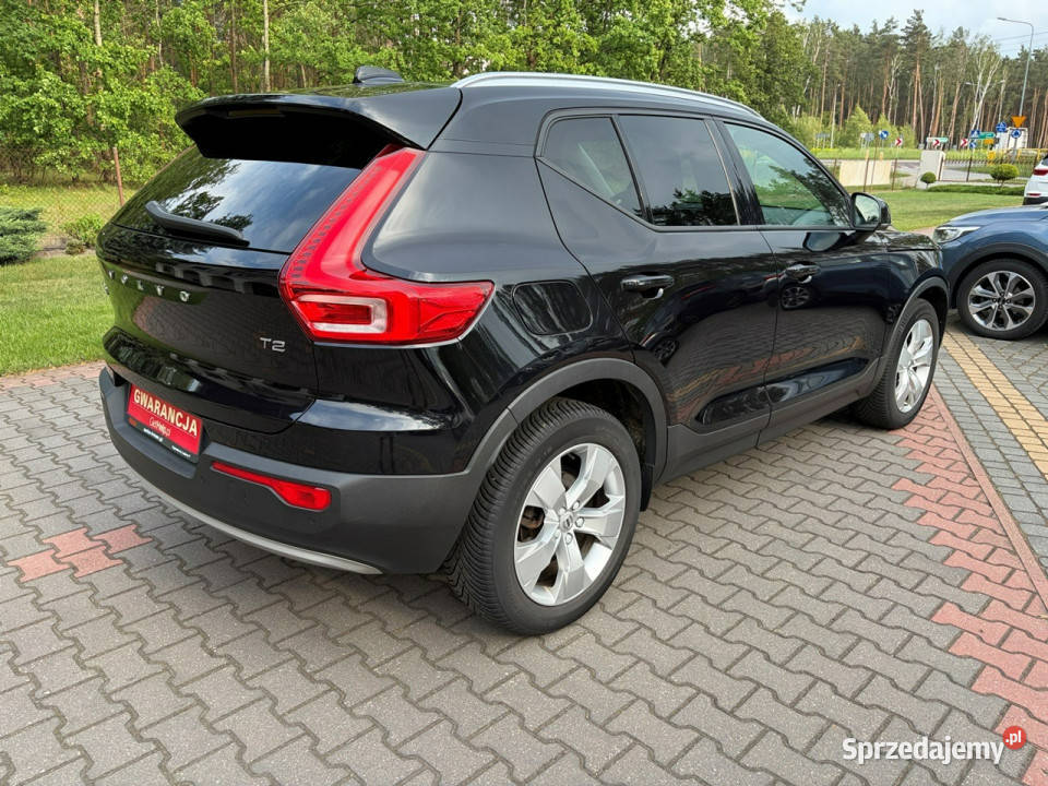 Volvo XC 40 Podgrzewane fotele i kierownica Hak nieuszkodzony mazowieckie