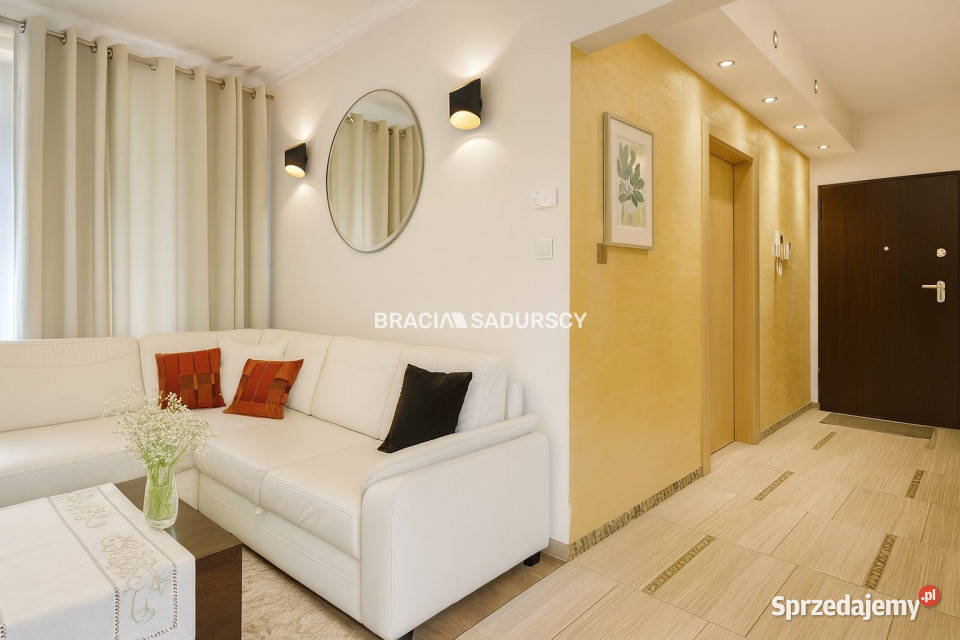 Mieszkanie Kraków Daszyńskiego 412m2 2 pokoje 22791zł/m2 małopolskie