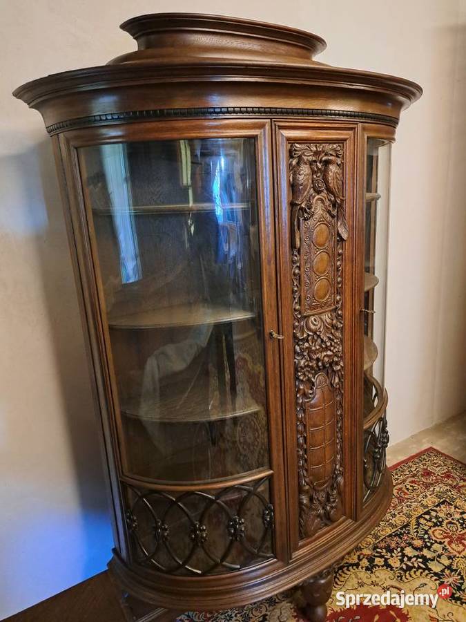 Piękna owalna witryna neorenesans Myślibórz