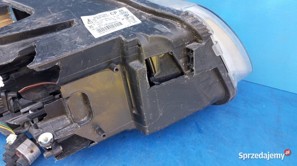 LAMPA REFLEKTOR LEWY PRZÓD EU 4F0941029CP XENON Oświetlenie Nowy Tomyśl