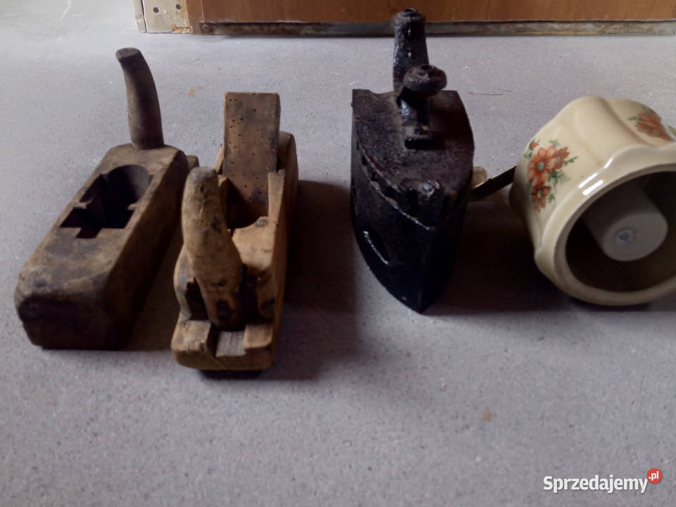 AntykiStrug StolarskiŻelazko małopolskie Skawina