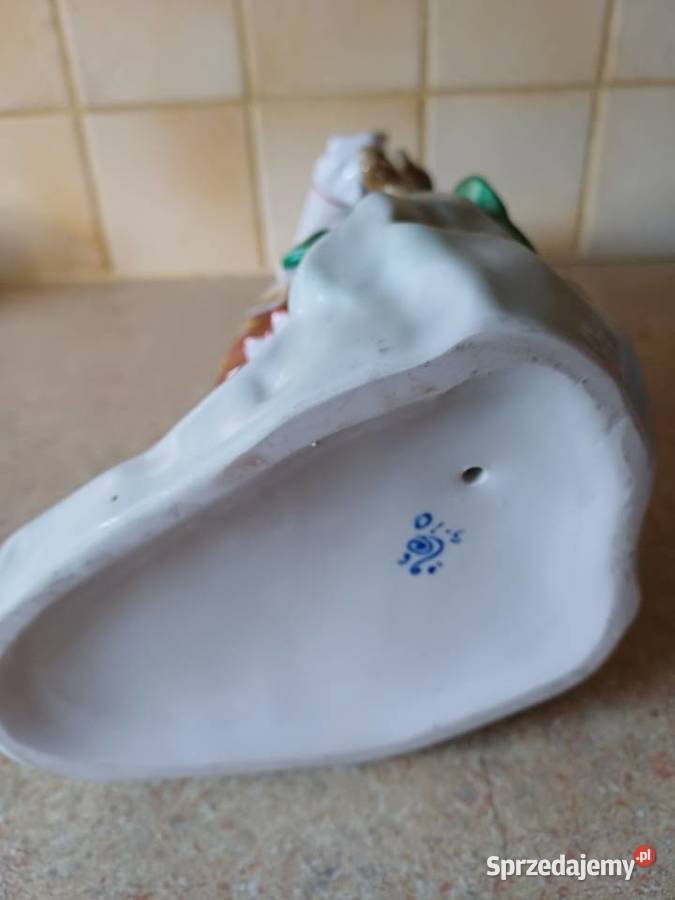 vintage figurkaDziewczyna z rumiankiem Nowy Targ