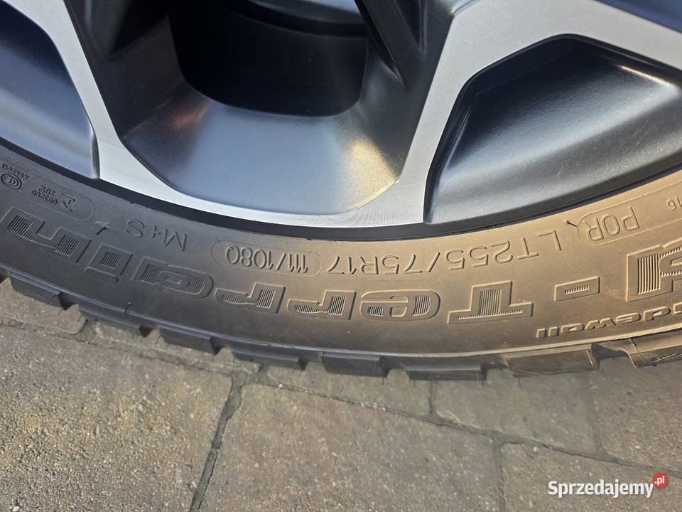 Felgi koła kompletne JEEP Wrangler Unlimited Morawin