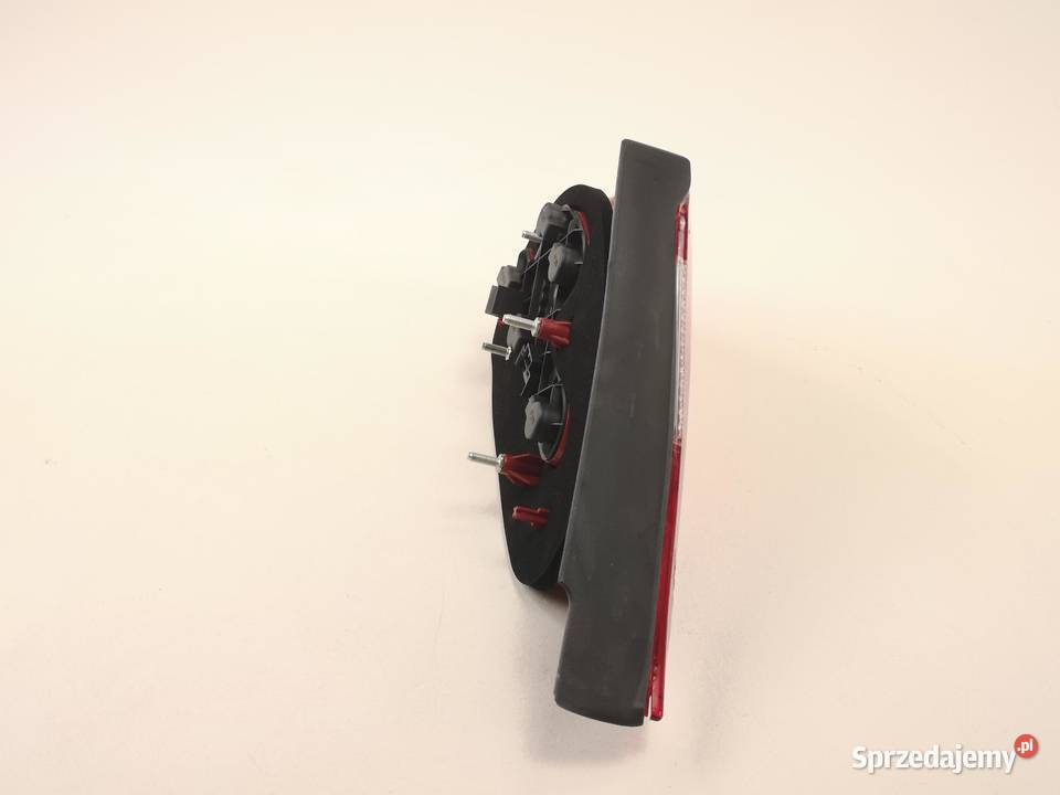LAMPA PRAWY TYŁ LANCIA YPSILON 19952003 NOWA