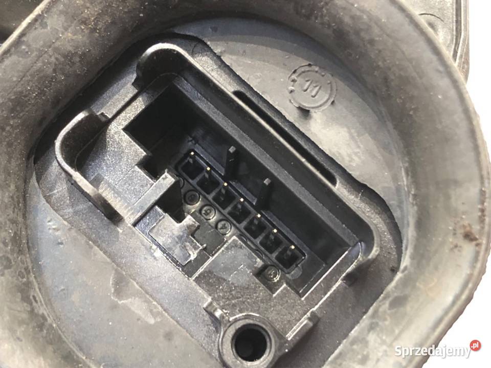 ZAMEK DRZWI LEWY TYŁ VW GOLF VI Hatchback