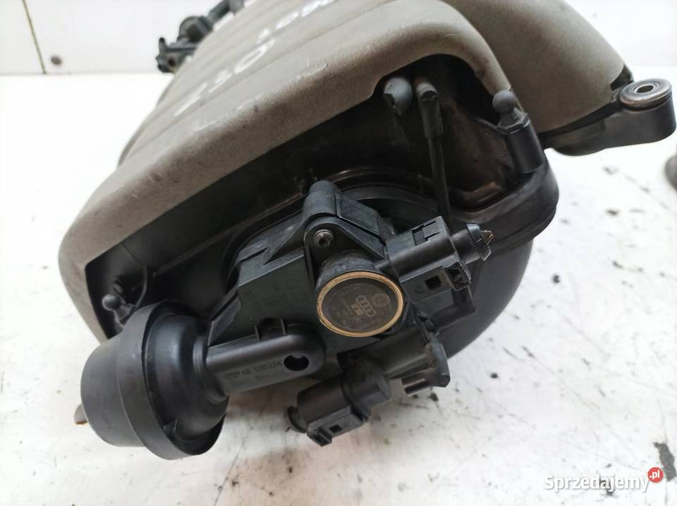 KOLEKTOR SSĄCY 06E133210E 32 FSI Audi A6 III Kolektory ssące