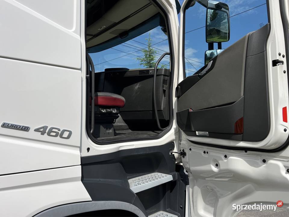 Volvo FH4460XL Automat LowDeck Rok produkcji 2015 małopolskie Miechów