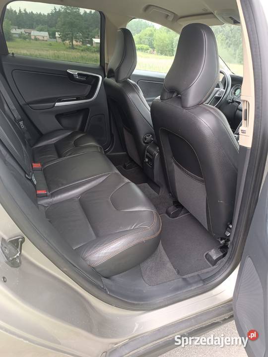 Volvo XC60 D3 20D 163 z 2010r 5cylindrow 330000km Lipsko