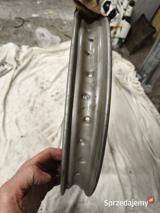 Nowa obręcz z epoki PRL 18 do motocykli WSK SHL Przasnysz