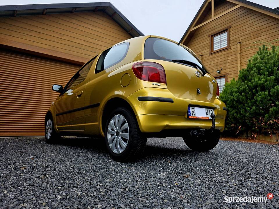 Toyota Yaris 10 benzyna PÓŁAUTOMAT Yaris Strzyżów