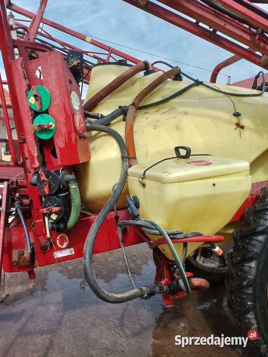 Opryskiwacz hardi comander 21m 7 sekcji 2100l łódzkie Sieradz