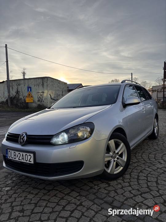 Volkswagen Golf 6 2010 14 benzyna srebrny dolnośląskie Lubań
