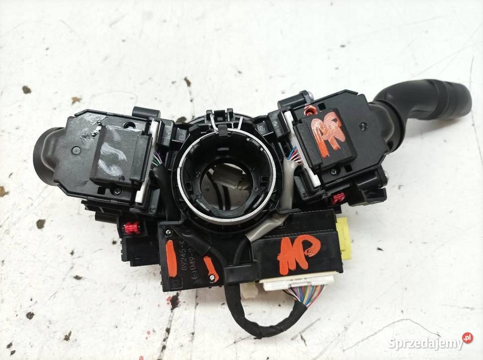 PRZEŁĄCZNIK ZESPOLONY KIERUNKOWSKAZÓW TAŚMA osobowe