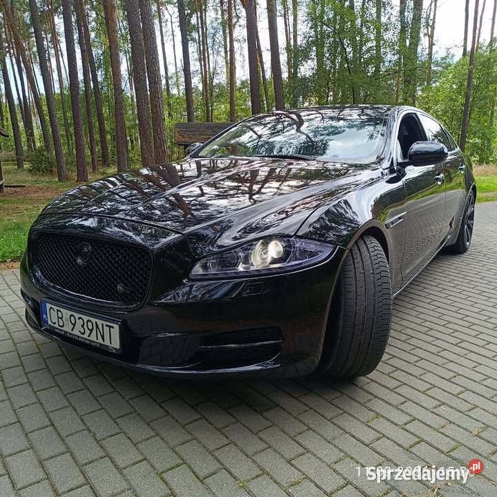 Jaguar XJ