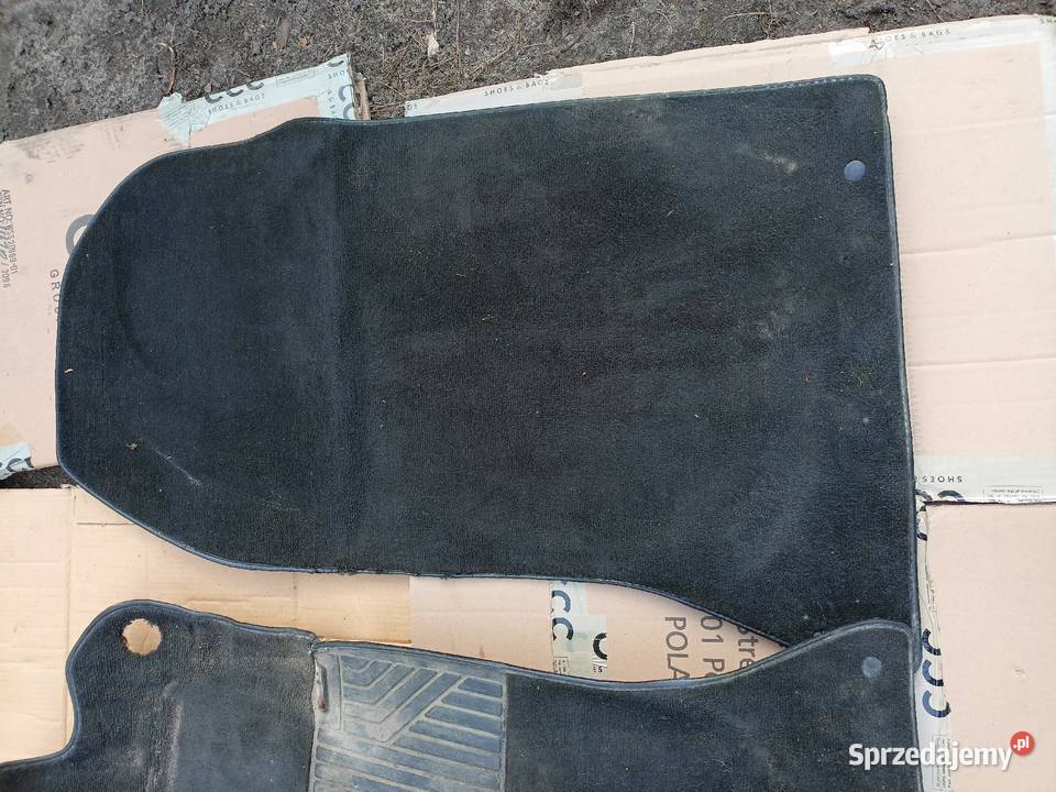 Mercedes W124 dywan wykładzina podłogowa dywanik tapicerki samochodowe