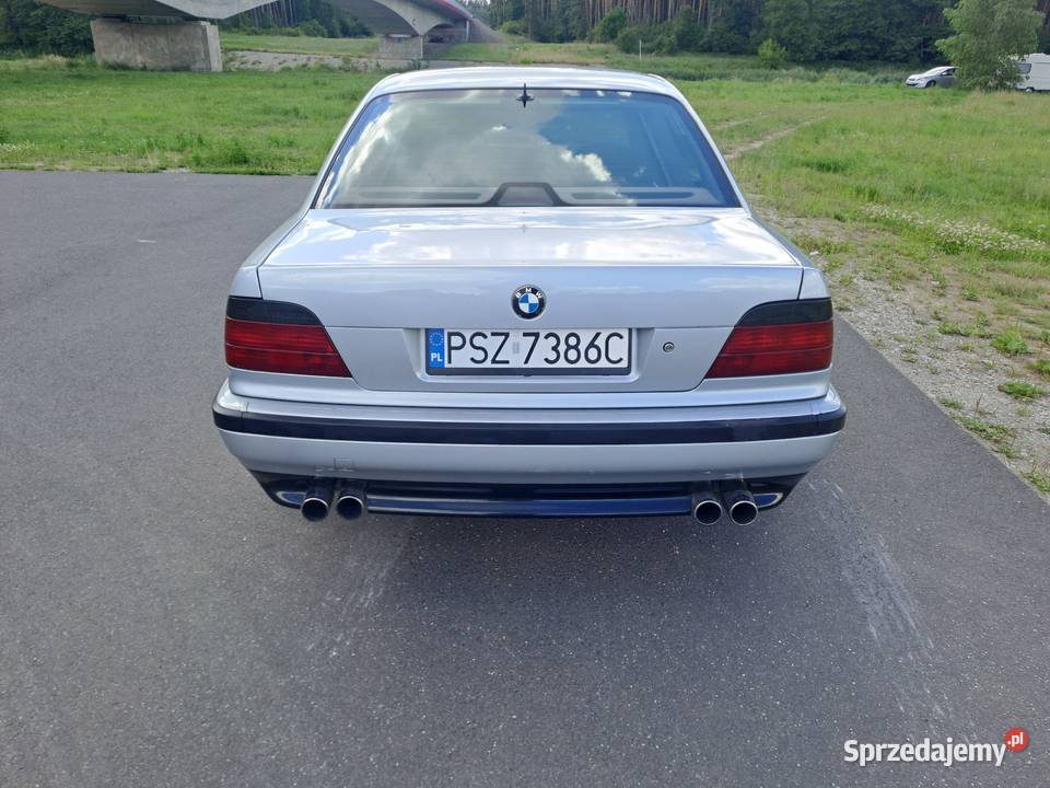 BMWE38 735i V 8 Shadowline Wronki