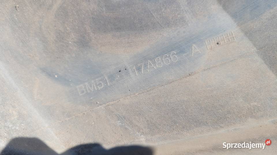 FORD FOCUS MK3 KOMBI ZDERZAK TYŁ DOKLADKA osobowe Ruda Śląska sprzedam