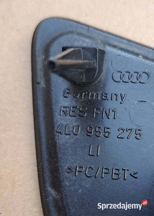 Zaślepka spryskiwacza lampy lewa Audi Q7 4L osobowe dolnośląskie Mielęcin sprzedam