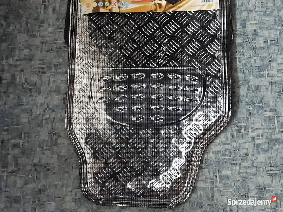 Nowy Kompleat Dywaników Samochodowych Metallic 4 Biłgoraj