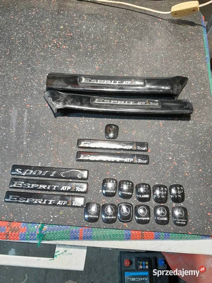 Mercedes emblematy napisy różne wersje Gdańsk sprzedam