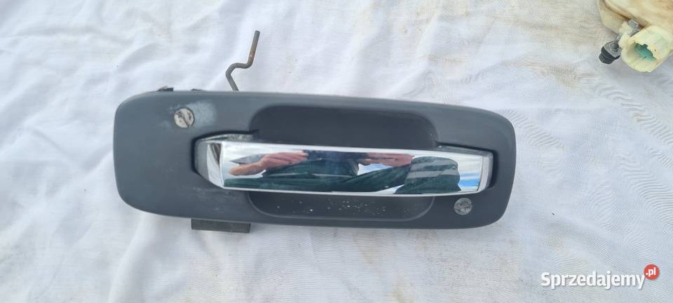 Klamka zewnętrzna drzwi tylnych lewych Nissan osobowe kujawsko-pomorskie Bydgoszcz