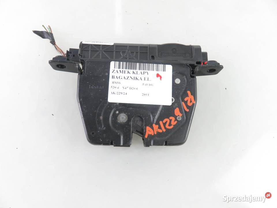 ZAMEK KLAPY BMW 5 F10 51247191212