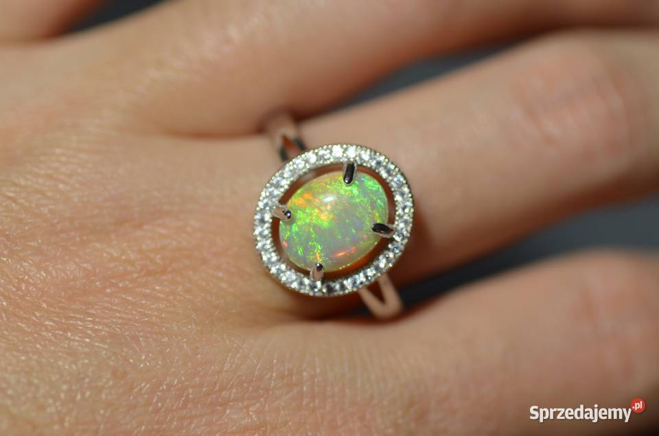 Komplet biżuterii z opalami zawieszka i srebro Warszawa sprzedam