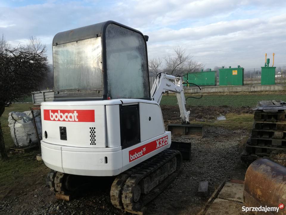 Minikoparka mini koparka Bobcat 325 28t 2001r Królówka