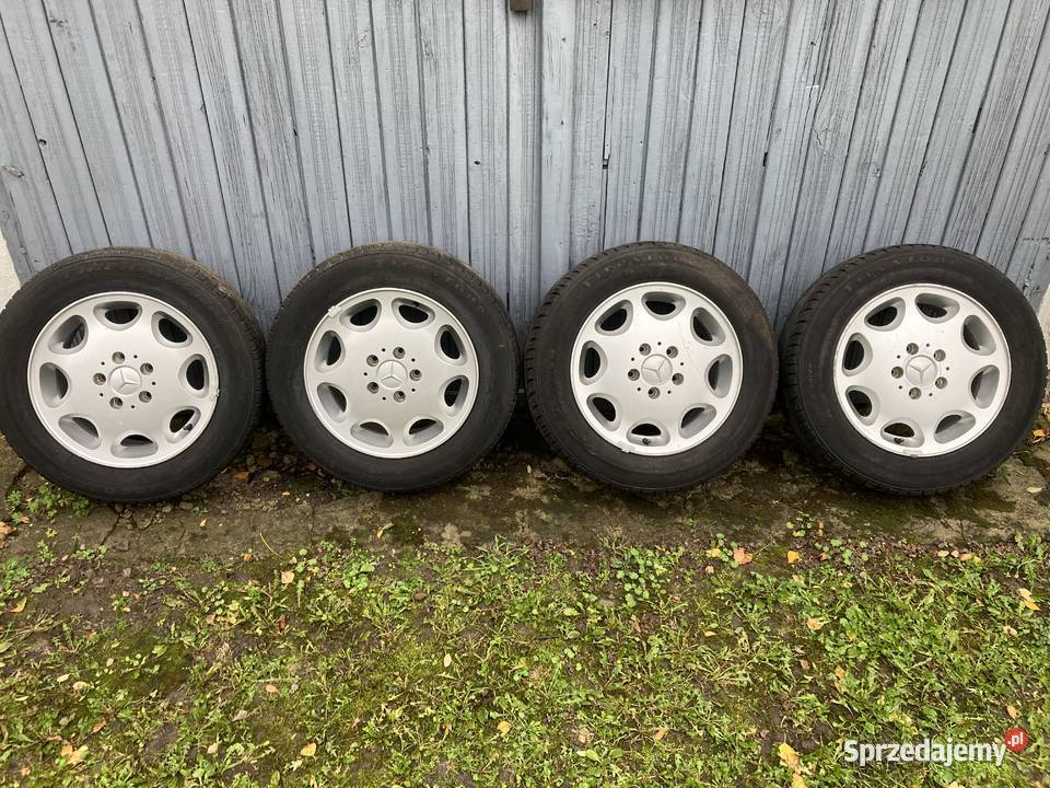 Oryginalne mercedes 124 401 13 02 Wolsztyn
