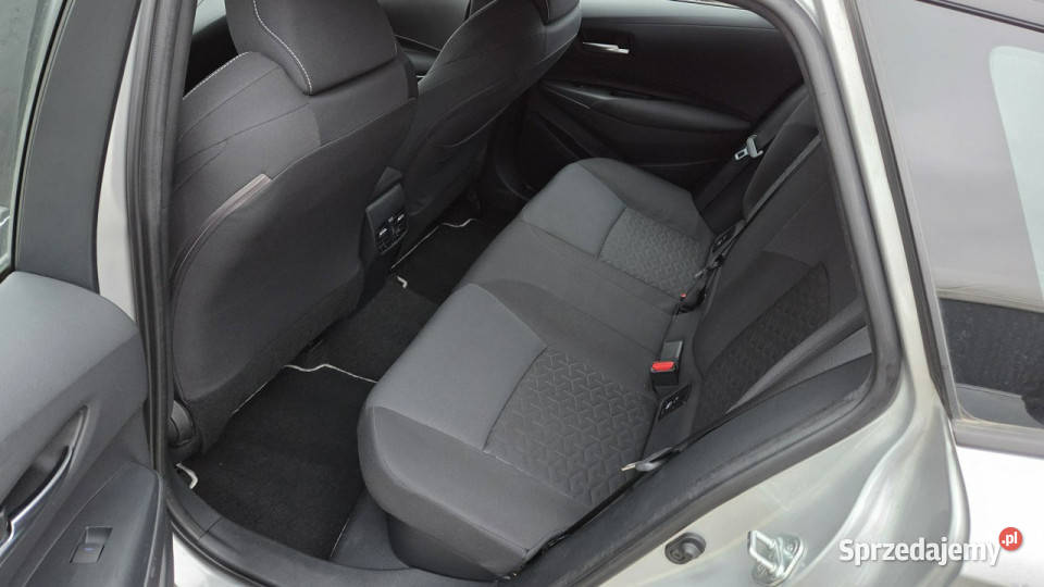 Toyota Corolla 18 HSD FVat 23 Ast Parkowani mazowieckie Otwock Mały