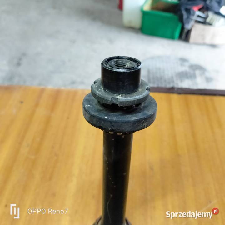 Półka dolna lag Suzuki GS 550 L 78r Łubno sprzedam