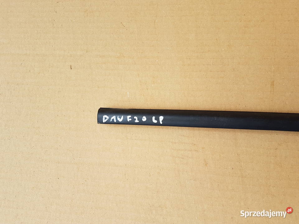 BMW 1 120 F20 LIFT listwa uszczelka zgarniająca Listwy i nakładki