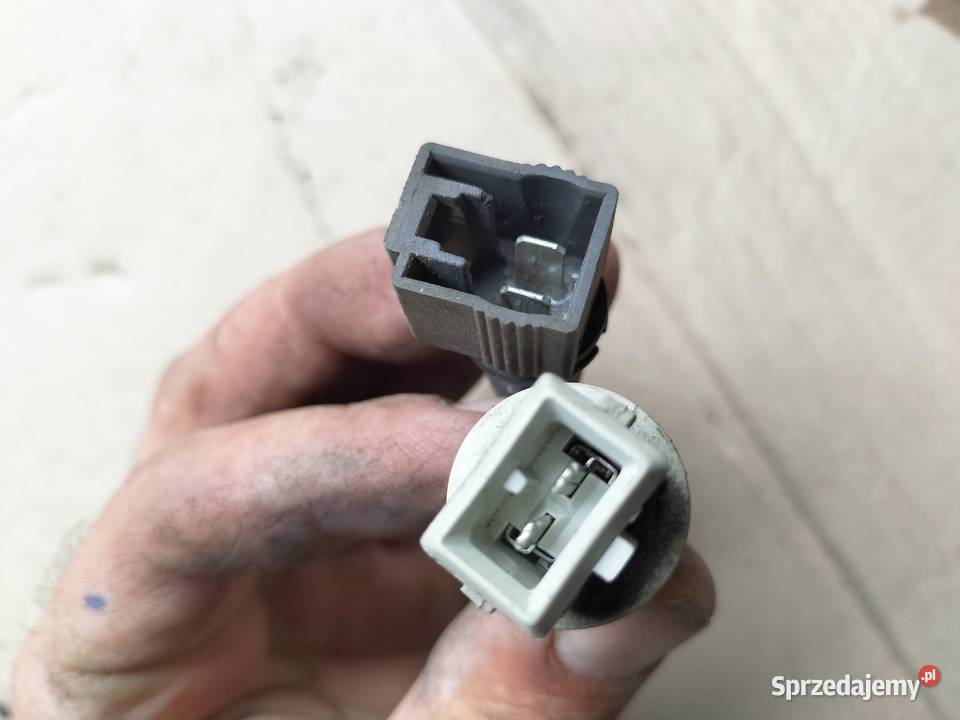 FIAT PUNTO 1 MK1 OPRAWKA GNIAZDO ŻARÓWKI ŚWIATEŁ Kamień-Kolonia sprzedam