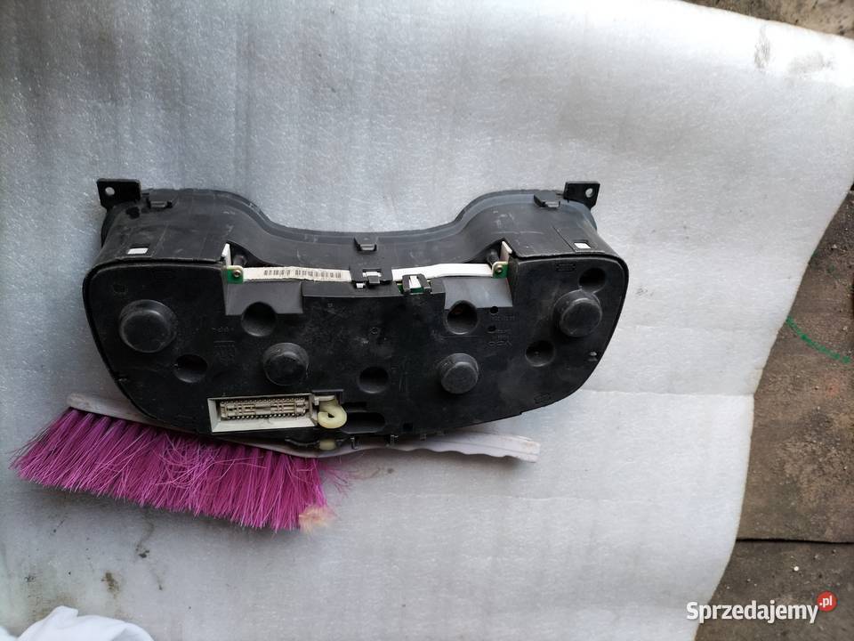 LICZNIK ZEGARY OPEL ASTRA II 90561451QK Kamień-Kolonia sprzedam