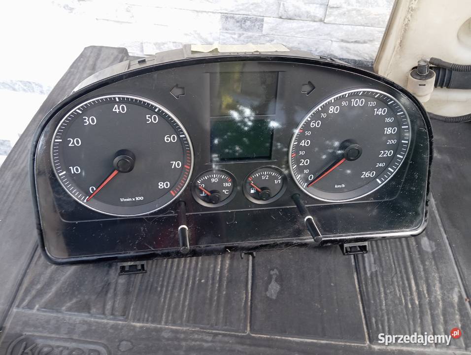 Licznik zegary VW TOURAN 1T0 benzyna dolnośląskie Lubin