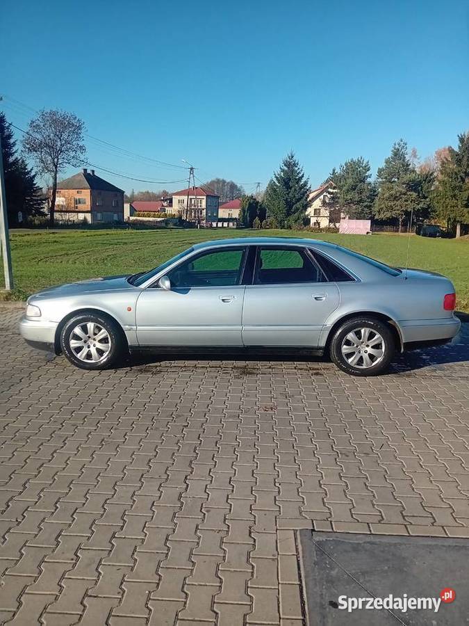 Audi A8 d2 28 V6 LPG 420km Wola Radłowska