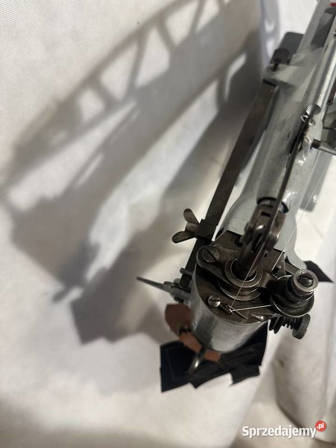 FILM łaciarka Adler 301 maszyna szewska Brzesko