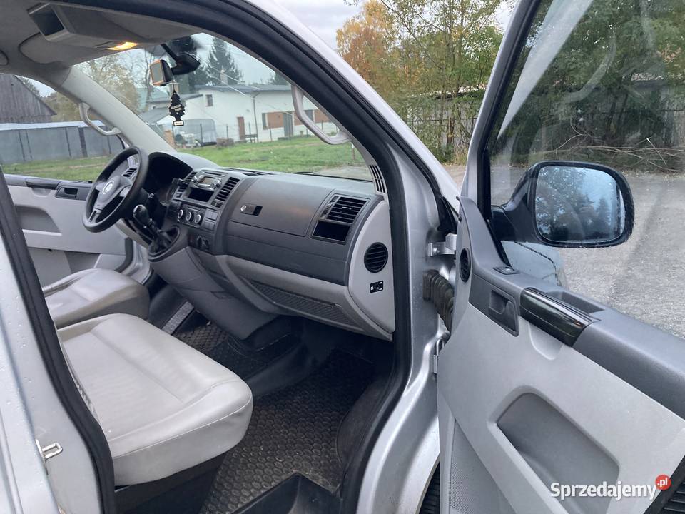 VW Transporter T5 9osobowy super stan i wygląd Kalej