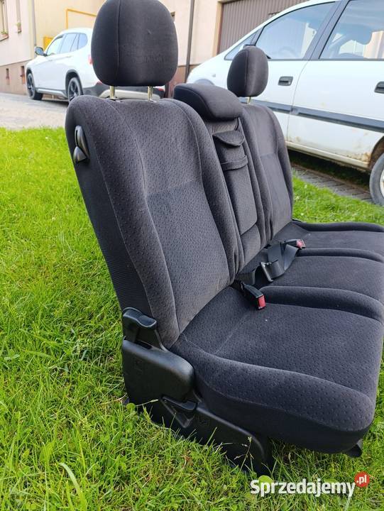 Kanapa opel Zafira a osobowe śląskie Lipowa