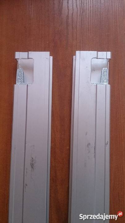 zamek pionowy w obrzeżu Hestal 815mm sprzedam