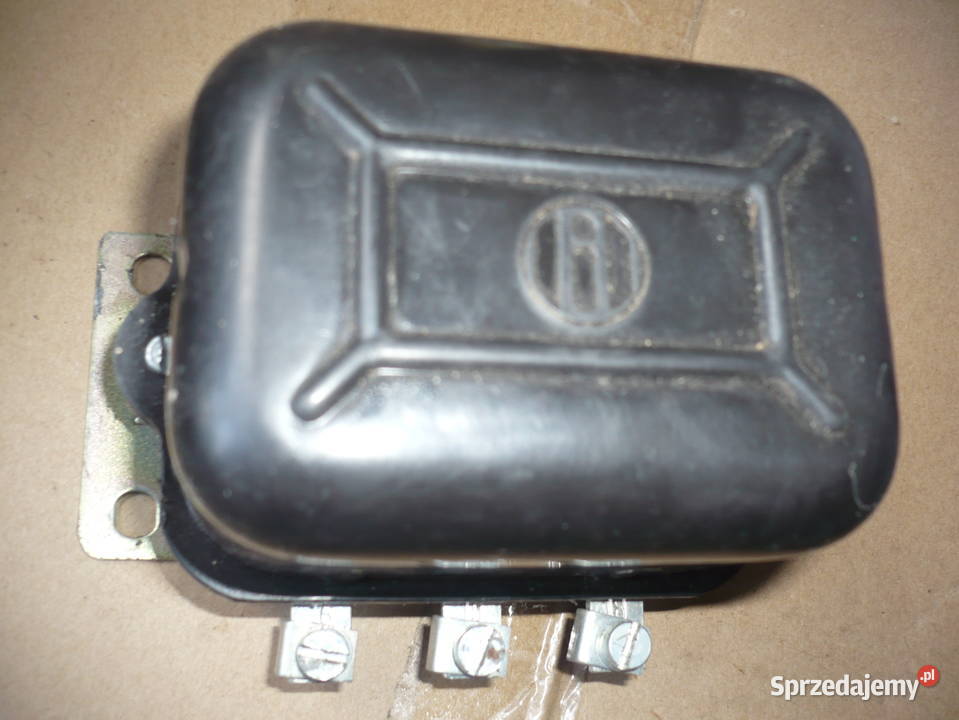 Ursus C360 regulator napięcia oryginał PRL ZM Warszawa sprzedam