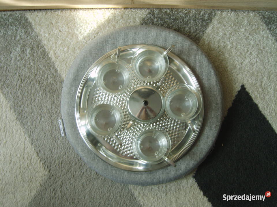 Szklaneczki do kawy w metalowych koszyczkach Kraków