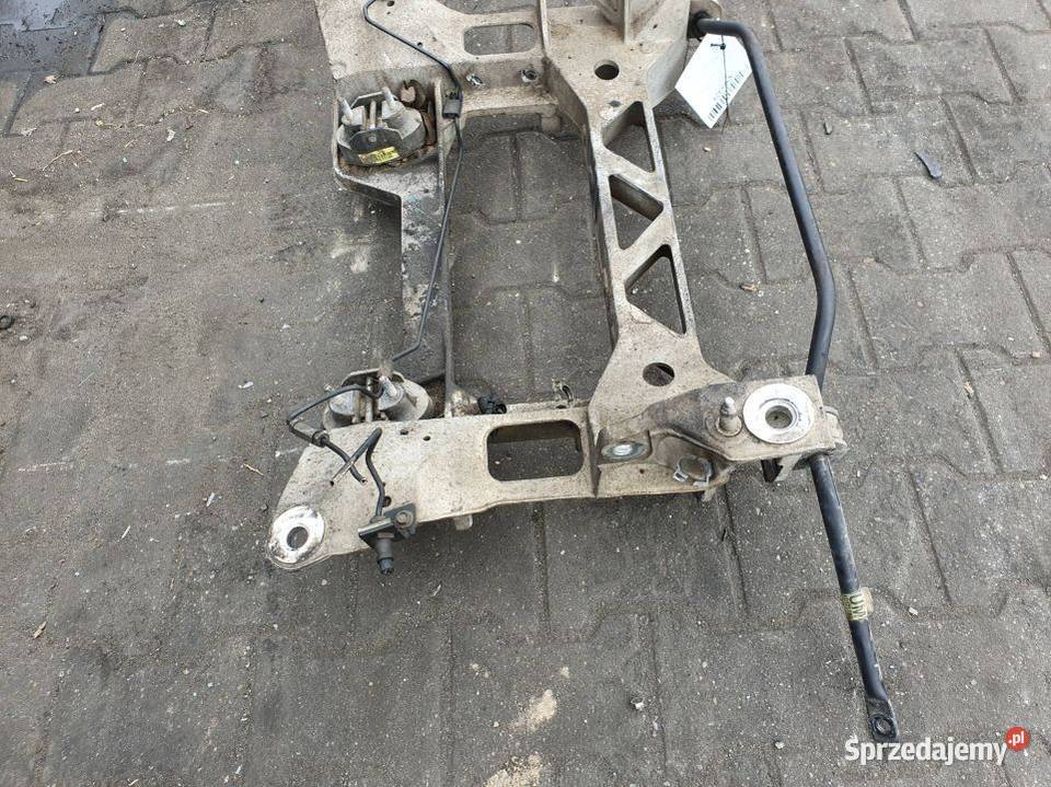 BELKA SANKI TYŁ CHEVROLET CORVETTE C6 Lipno