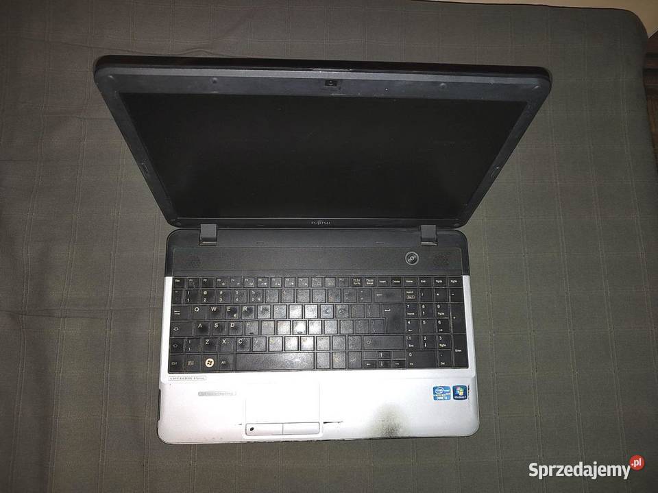 Biznesowy laptop FUJITSU LifeBook AH531 z Fujitsu-Siemens Warszawa
