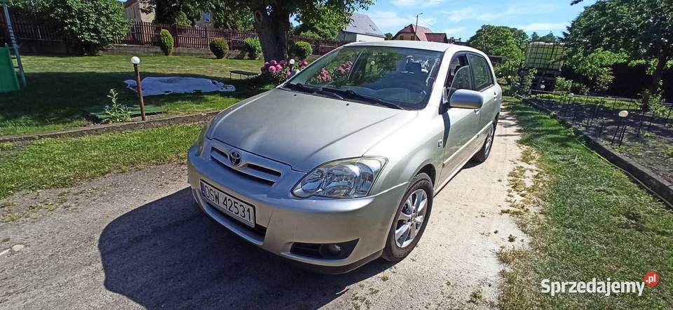2005 Toyota corolla 14 vvti benzyna benzyna Samochody osobowe Świebodzice