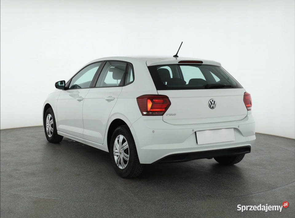 VW Polo 10 TSI światła do jazdy dziennej Piaseczno