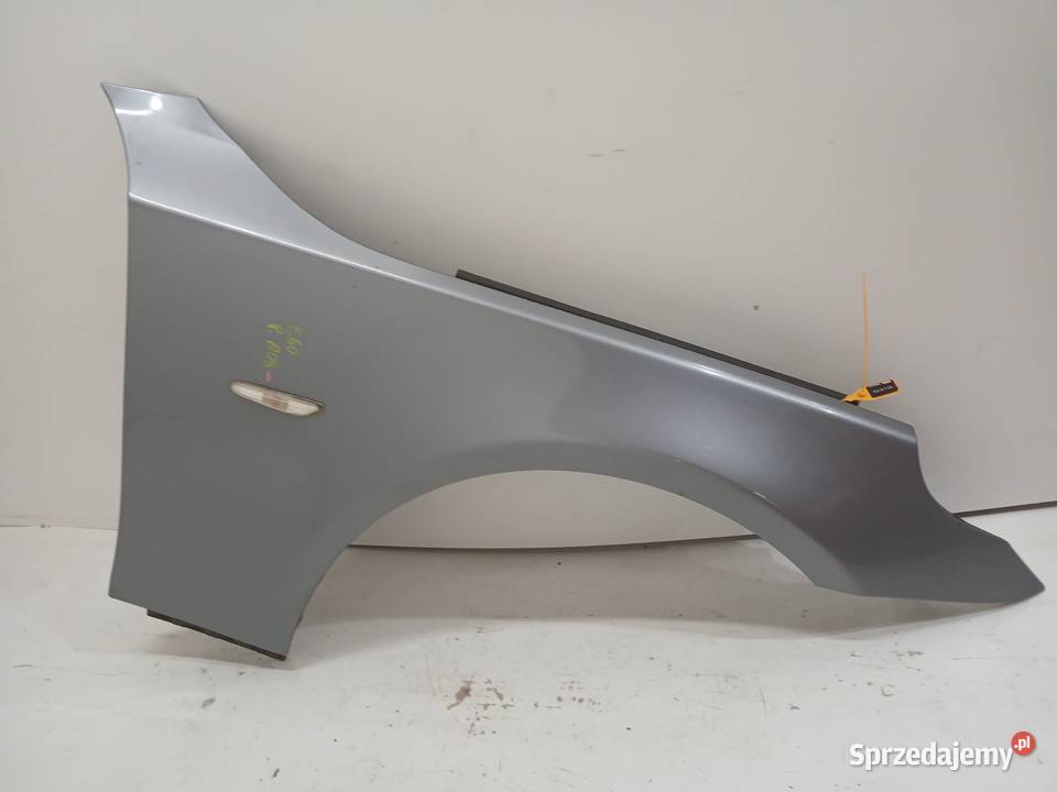 BŁOTNIK PRAWY PRZEDNI BMW E60 E61 SILBERGRAU Strzyżewice sprzedam