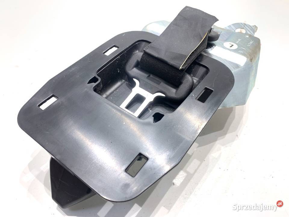 PAS BEZPIECZEŃSTWA TYŁ ŚRODKOWY TOYOTA RAV 4 IV