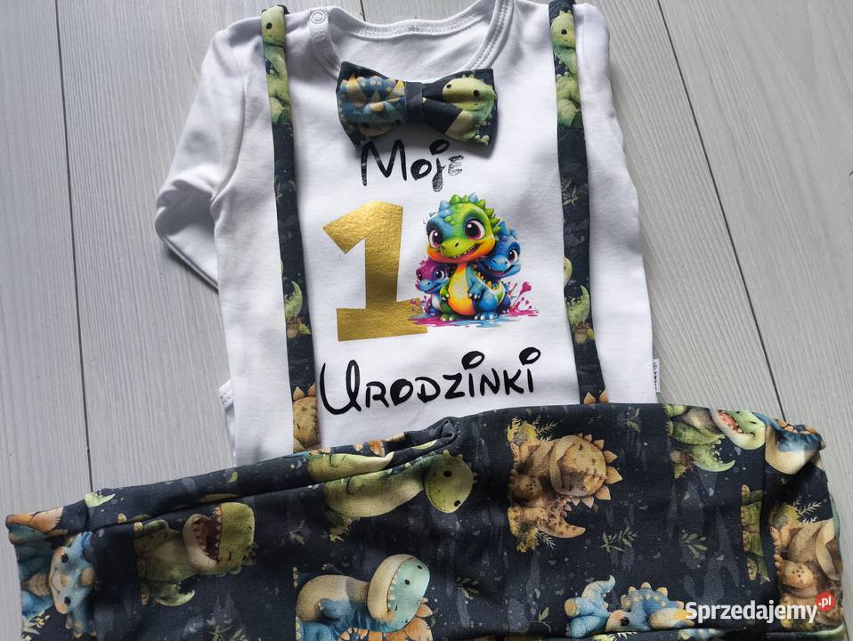 Komplet czerwony na pierwsze urodziny roczek Staszów