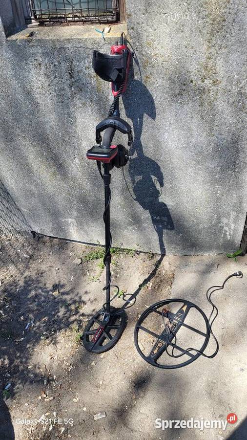 Wykrywacz metali Makro racer dwie cewki
